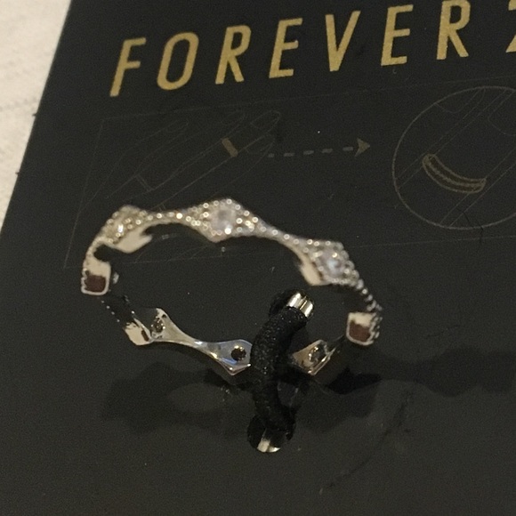 💚2 Silver Midi Ring Bundle - Picture 5 of 6